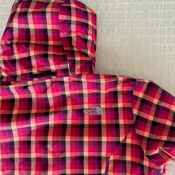 The North Face Plaid Jacket - Picture 4 of 4